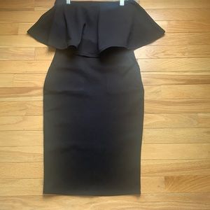 NWT PERFECT BLACK STRAPLESS  DRESS WITH POCKETS THAT LAY FLAT,5% SPANDEX